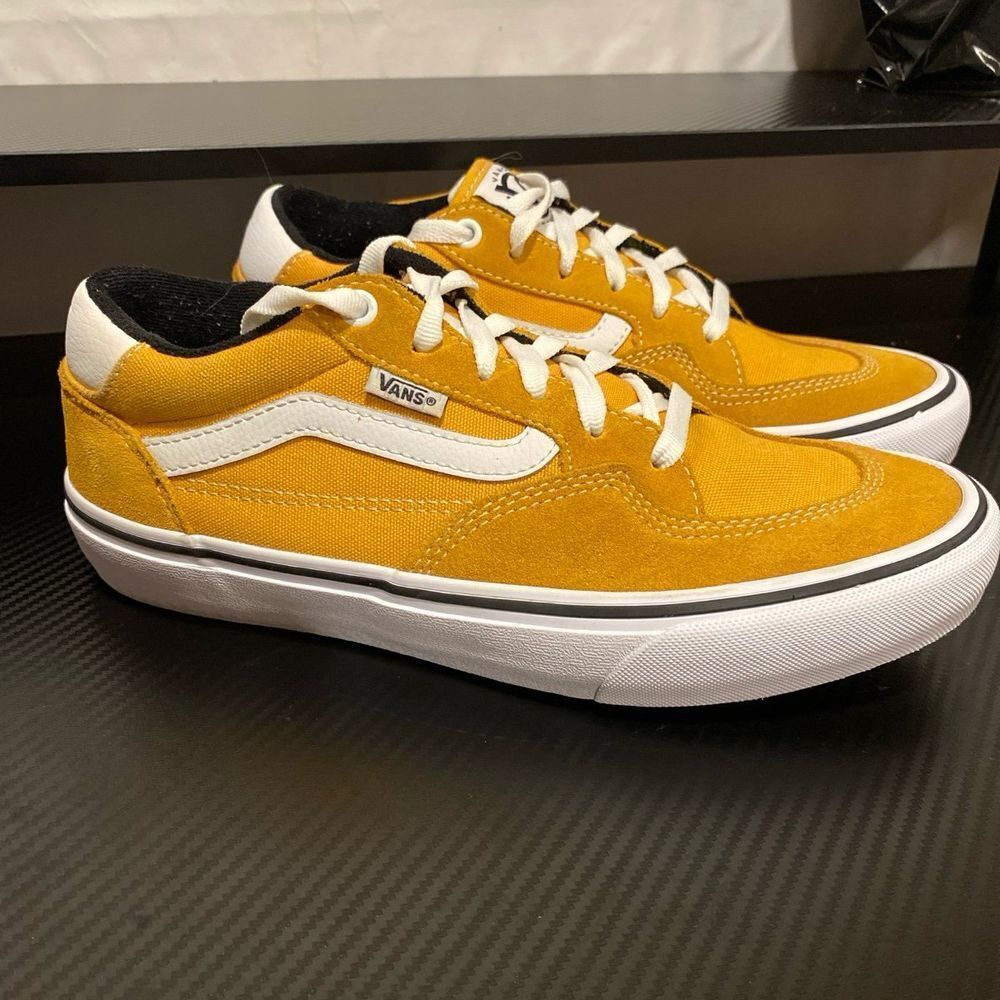 Vans Rowan Golden Glow Sneaker Shoes Sz 8Mens